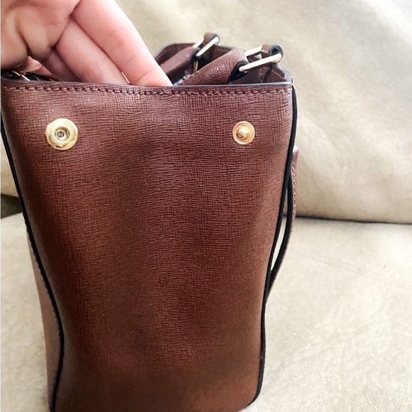 Dooney & Bourke saffiano zip satchel crossbody - Picture 5 of 15